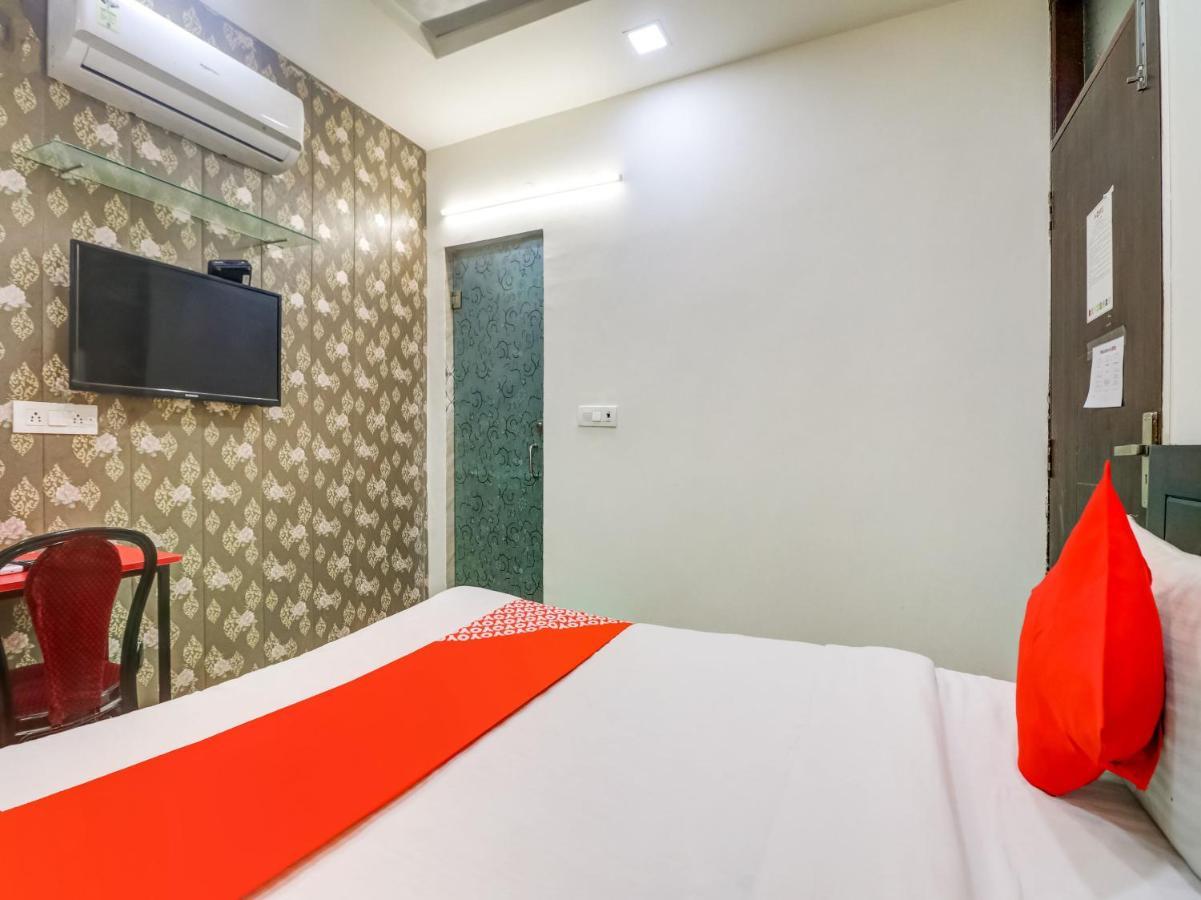 Oyo 74060 Taj Residency Hotel New Delhi Ngoại thất bức ảnh